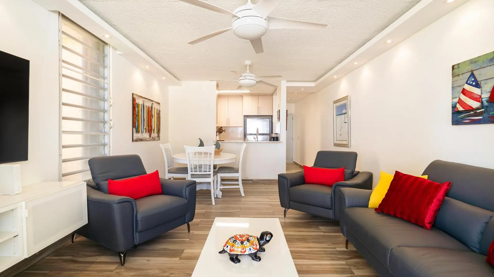 Ocean Blue Beach Apt Luquillo Apartment