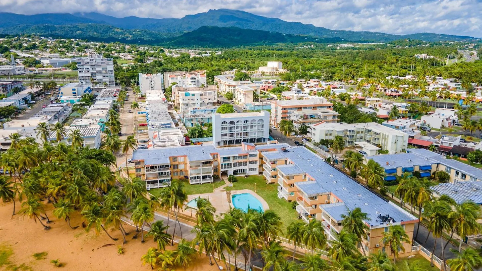 Ocean Blue Beach Apt Luquillo